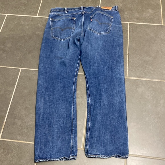 Levi’s 501 button fly jeans. 42x32 - Picture 4 of 5